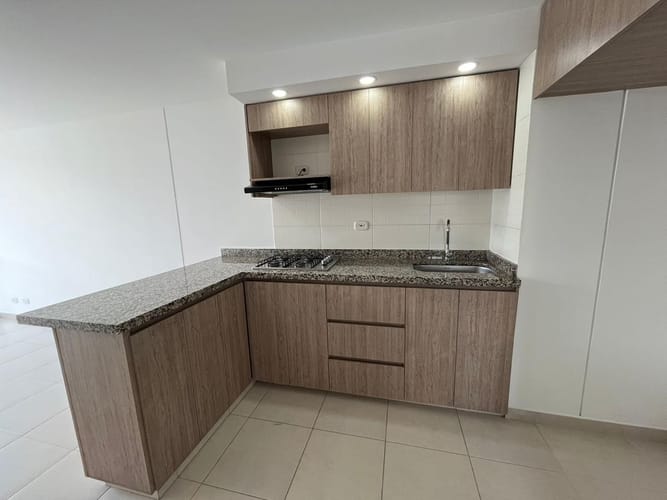 Apartamento de 2 alcobas en venta en Guabinas, Yumbo, 60 m² · foto 7 de 9