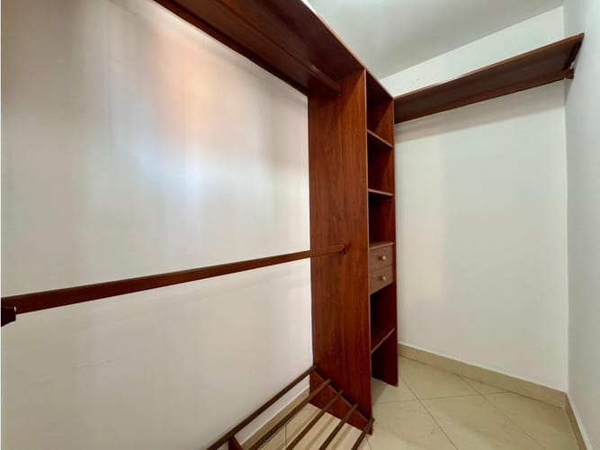 Apartaestudio en venta en Patio Bonito, Medellín, 62 m² · foto 5 de 14