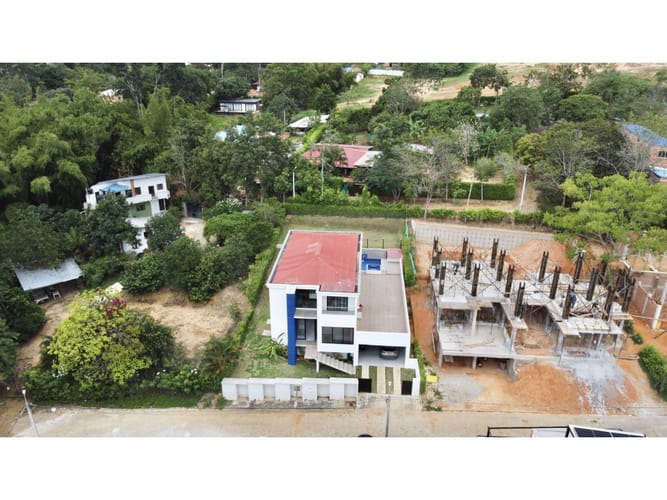 Casa de 4 alcobas en venta en Ruitoque, Girón, 286 m² · foto 7 de 24