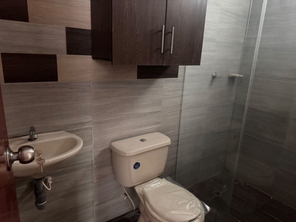 Apartamento en venta en Prados Del Este, Cúcuta · foto 10 de 24