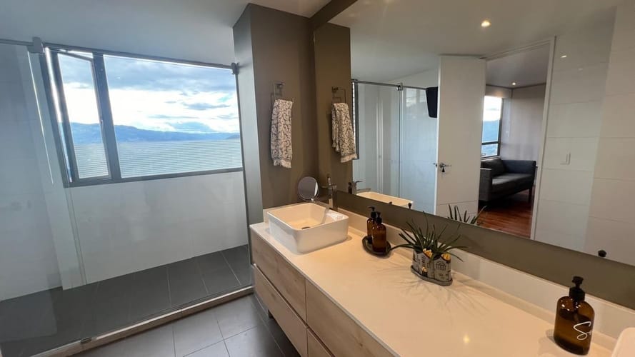 Apartamento de 3 alcobas en venta en La Calera, Medellín, 265 m² · foto 17 de 24