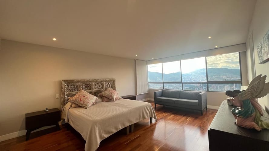Apartamento de 3 alcobas en venta en La Calera, Medellín, 265 m² · foto 22 de 24