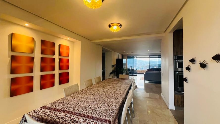 Apartamento de 3 alcobas en venta en La Calera, Medellín, 265 m² · foto 11 de 24
