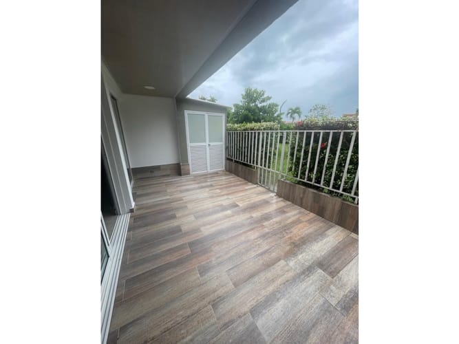 Casa de 3 alcobas en venta en El Castillo, Jamundí, 190 m² · foto 9 de 19