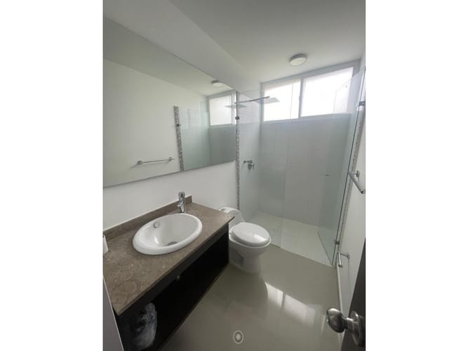 Casa de 3 alcobas en venta en El Castillo, Jamundí, 190 m² · foto 13 de 19
