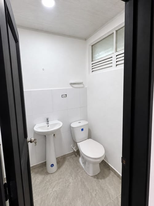 Apartamento de 2 alcobas en arriendo en Remanso Sur, Bogotá, 50 m² · foto 6 de 11