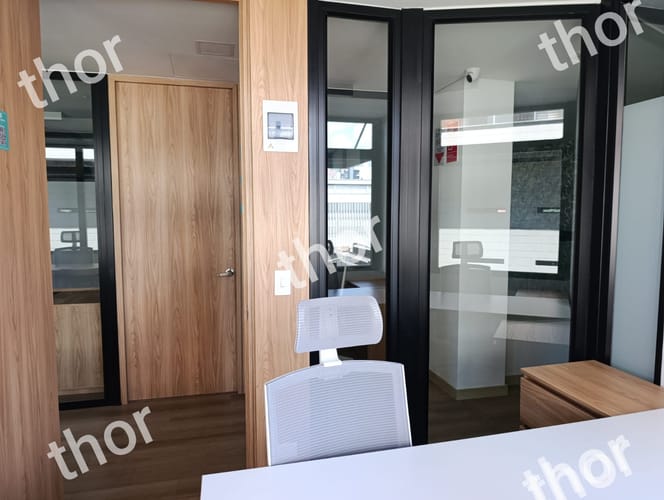 Oficina en arriendo en Los Colores, Medellín, 7 m² · foto 2 de 6