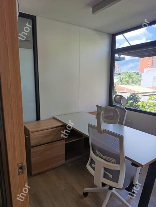 Oficina en arriendo en Los Colores, Medellín, 7 m² · foto 5 de 6