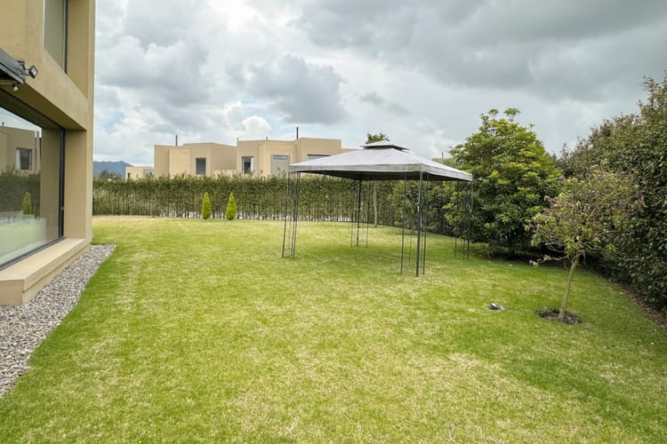 Casa de 3 alcobas en venta en Cota, 207 m² · foto 9 de 24
