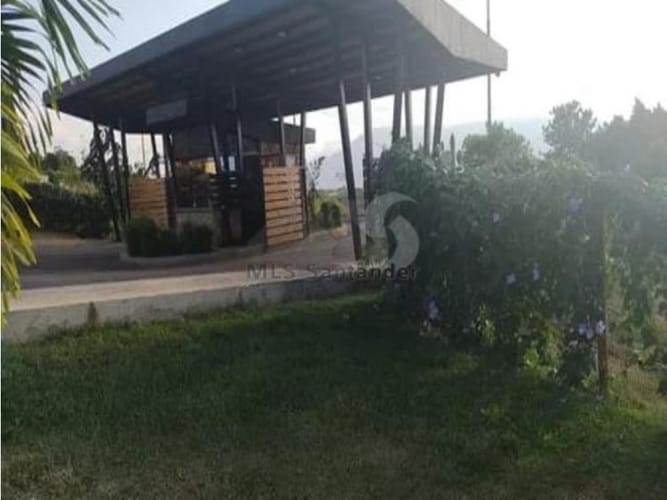 Lote en venta en Palogordo, Girón · foto 3 de 12