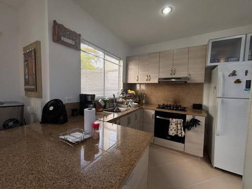 Casa de 3 alcobas en venta en Ricaurte, Ricaurte, 360 m² · foto 7 de 24