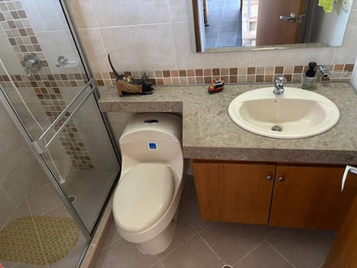 Casa de 3 alcobas en venta en Ricaurte, Ricaurte, 360 m² · foto 9 de 24