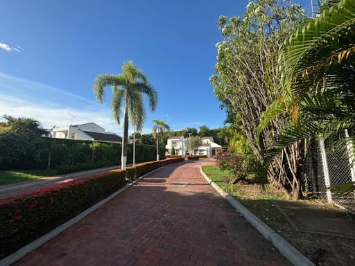 Casa de 3 alcobas en venta en Ricaurte, Ricaurte, 360 m² · foto 23 de 24