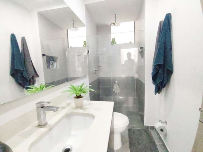 Apartamento de 3 alcobas en venta en La Inmaculada, Envigado, 101 m² · foto 12 de 15