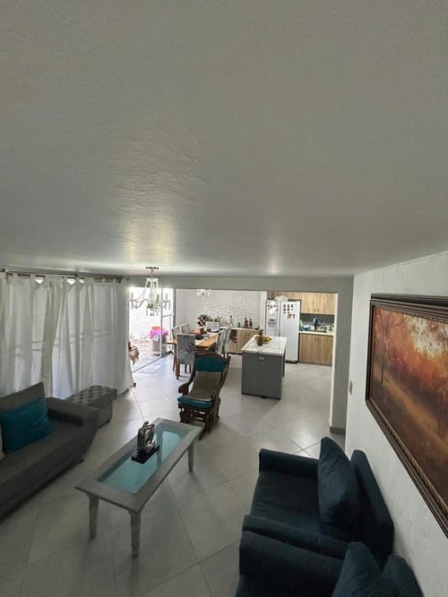 Casa de 5 alcobas en venta en Escobero, Envigado, 240 m² · foto 4 de 15