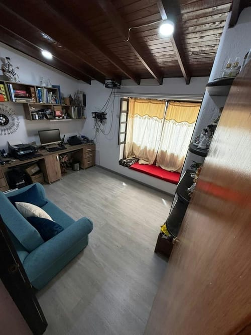 Casa de 5 alcobas en venta en Escobero, Envigado, 240 m² · foto 13 de 15