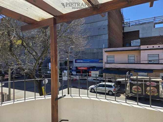 Apartamento en alquiler, 3 dormitorios, 1 año, terraza, cochera. Sin gastos comunes. La Blanqueada. · Foto 3