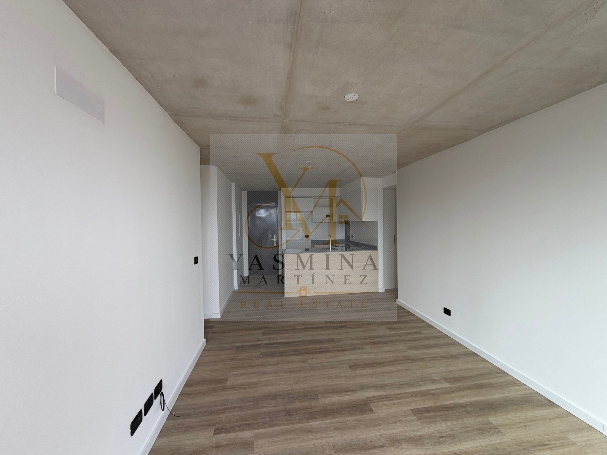 Apartamento En Alquiler A Estrenar De 3 Dormitorios, Terraza, Parrillero Y Cochera · Foto 3