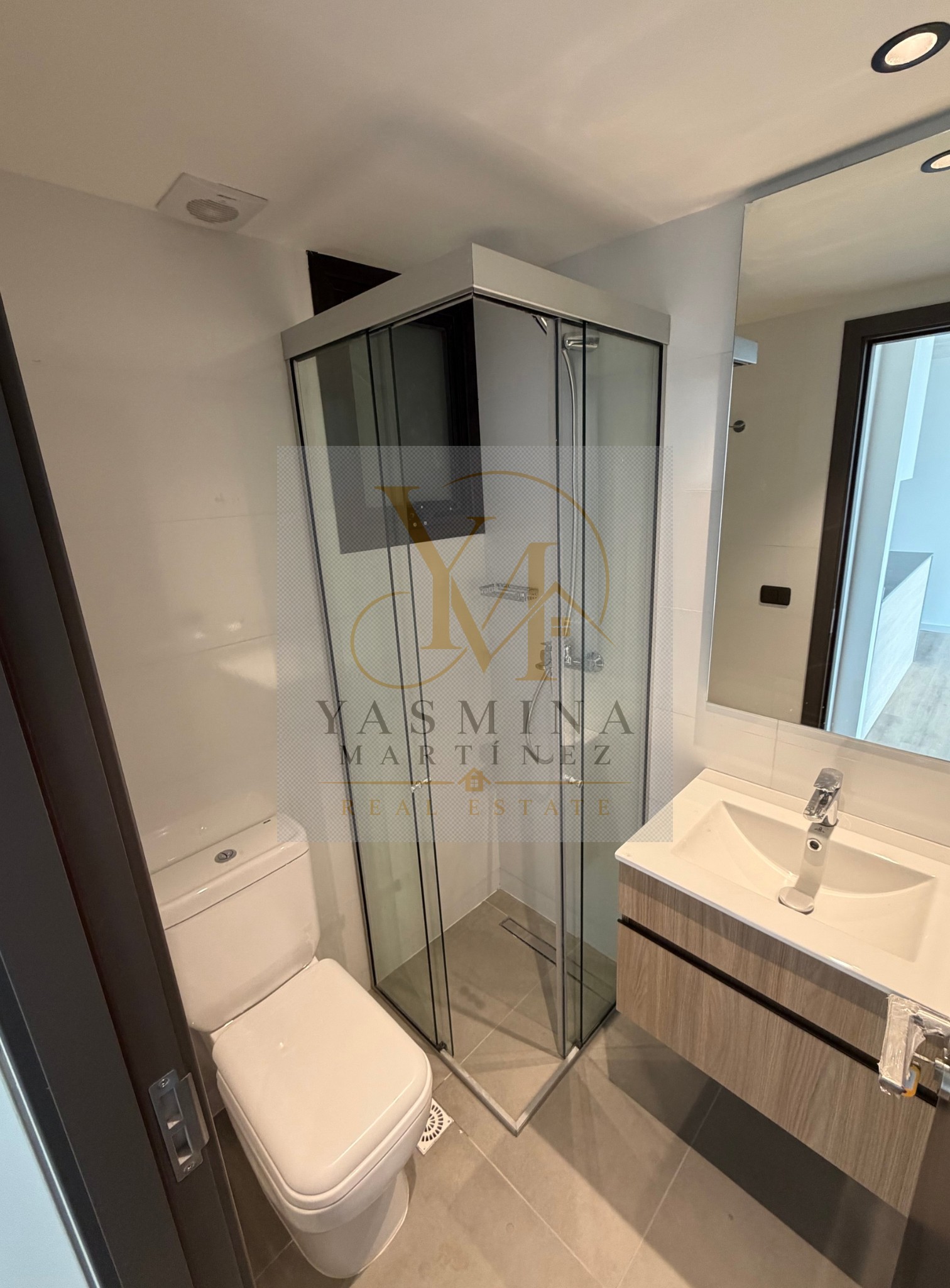 Apartamento En Alquiler A Estrenar De 3 Dormitorios, Terraza, Parrillero Y Cochera · Foto 5