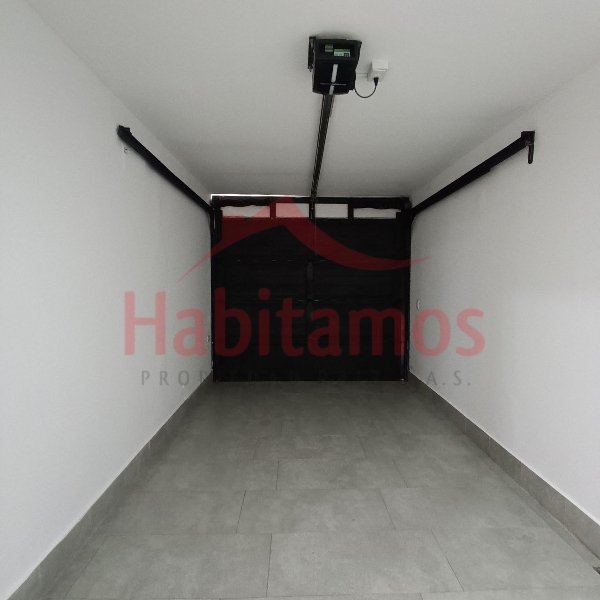 Casa en arriendo en Calasanz, Medellín · foto 2 de 23