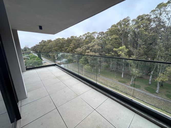 Alquiler apartamento 2 dormitorios terraza con parrillero propio cochera vista Racine · Foto 2