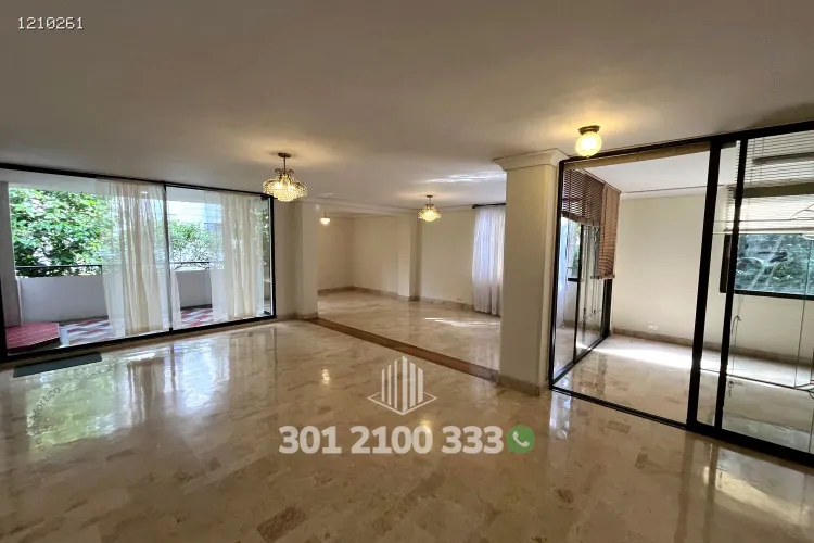 Apartamento de 4 alcobas en venta en Santa Maria De Los Angeles, Medellín, 200 m² · foto 2 de 24