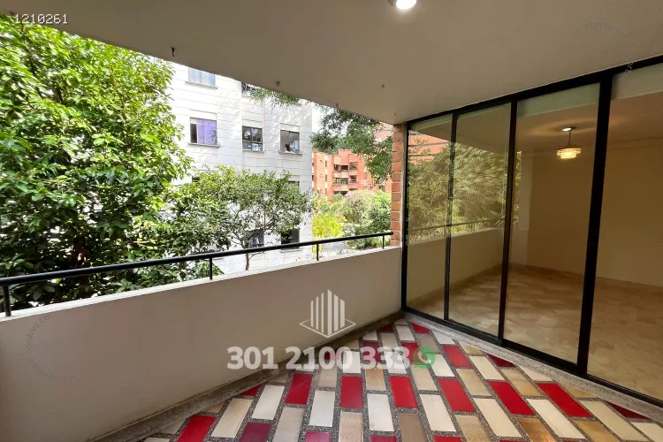 Apartamento de 4 alcobas en venta en Santa Maria De Los Angeles, Medellín, 200 m² · foto 4 de 24