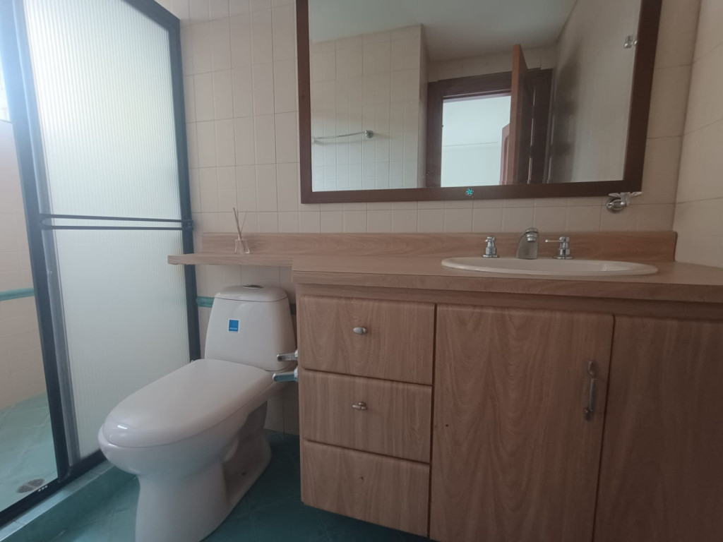 Apartamento en arriendo en El Poblado, Medellín · foto 19 de 24