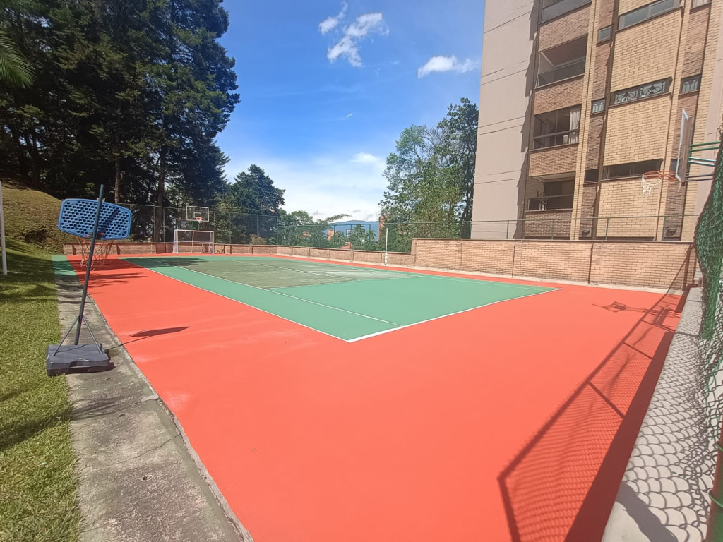 Apartamento en arriendo en El Poblado, Medellín · foto 24 de 24