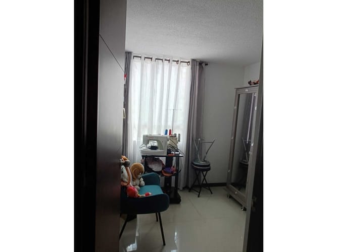 Apartamento de 3 alcobas en venta en Bellavista, Bello, 73 m² · foto 15 de 24