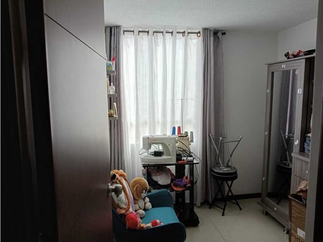 Apartamento de 3 alcobas en venta en Bellavista, Bello, 73 m² · foto 18 de 24