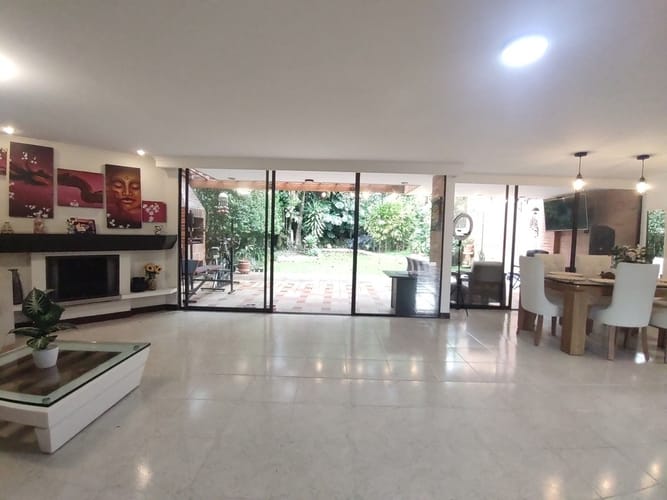 Casa de 4 alcobas en venta en Escobero, Envigado, 276 m² · foto 7 de 15