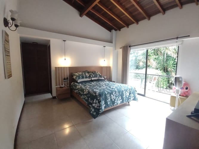 Casa de 4 alcobas en venta en Escobero, Envigado, 276 m² · foto 9 de 15