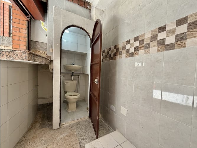 Local en venta en La Aurora, Bucaramanga, 53 m² · foto 6 de 15