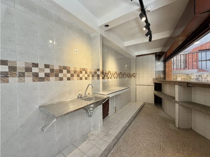 Local en venta en La Aurora, Bucaramanga, 53 m² · foto 7 de 15