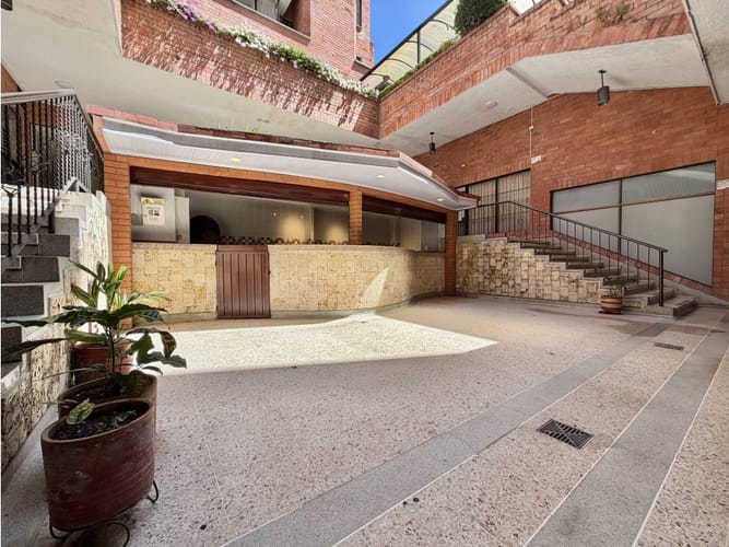 Local en venta en La Aurora, Bucaramanga, 53 m² · foto 9 de 15