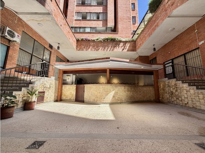 Local en venta en La Aurora, Bucaramanga, 53 m² · foto 10 de 15