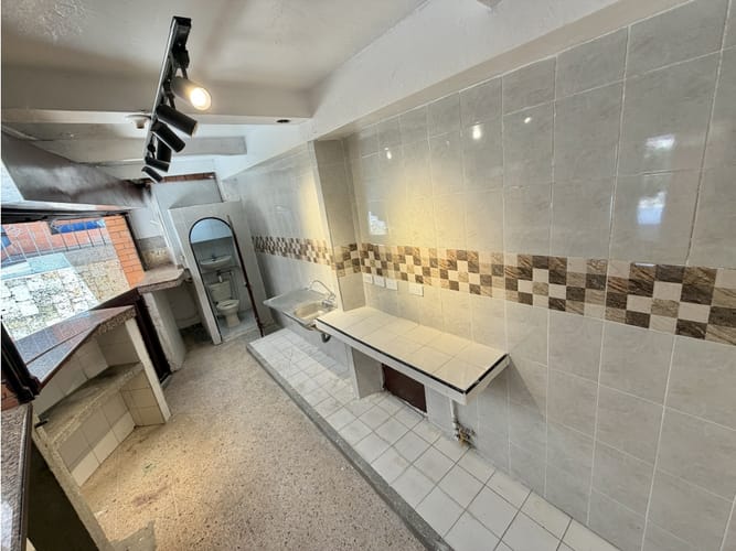 Local en venta en La Aurora, Bucaramanga, 53 m² · foto 14 de 15