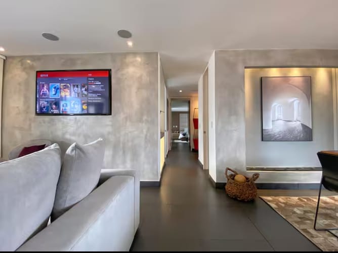 Apartamento de 2 alcobas en venta en Pontevedra, Envigado, 171 m² · foto 3 de 20