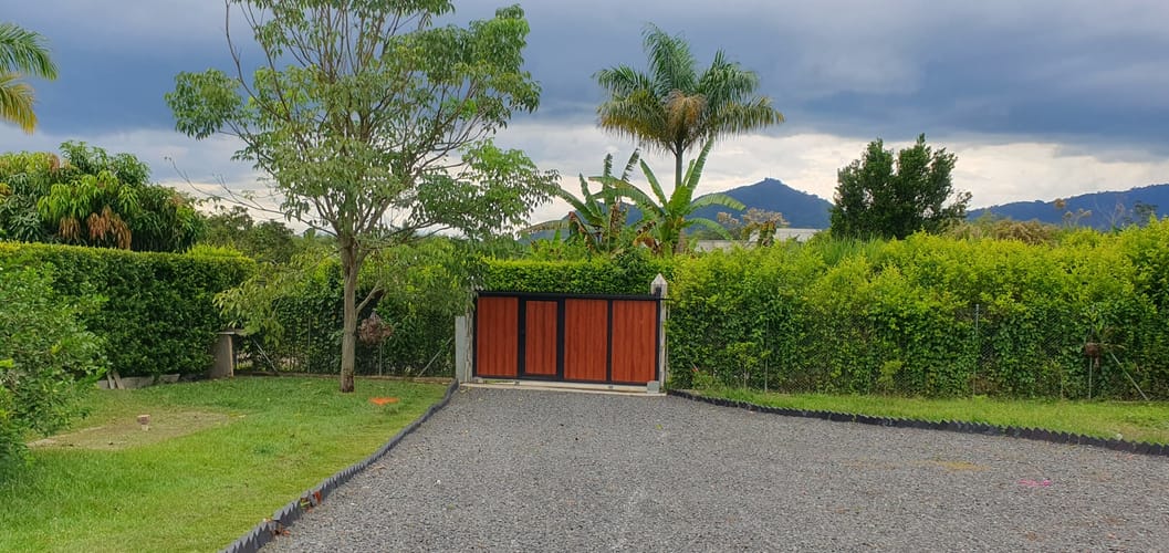 Casa de 4 alcobas en venta en Combia Baja, Pereira · foto 2 de 24