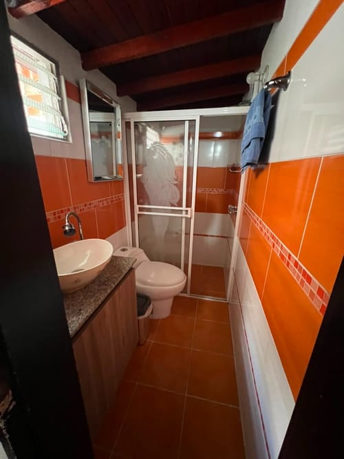 Casa de 5 alcobas en venta en Cabañas, Bello, 180 m² · foto 2 de 21