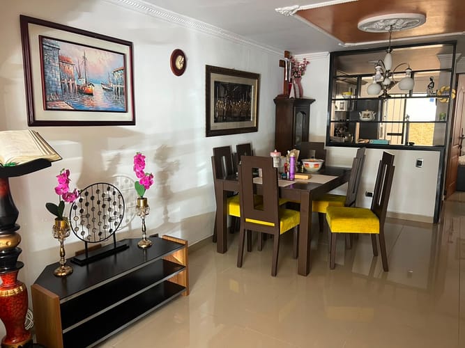 Casa de 5 alcobas en venta en Cabañas, Bello, 180 m² · foto 16 de 21