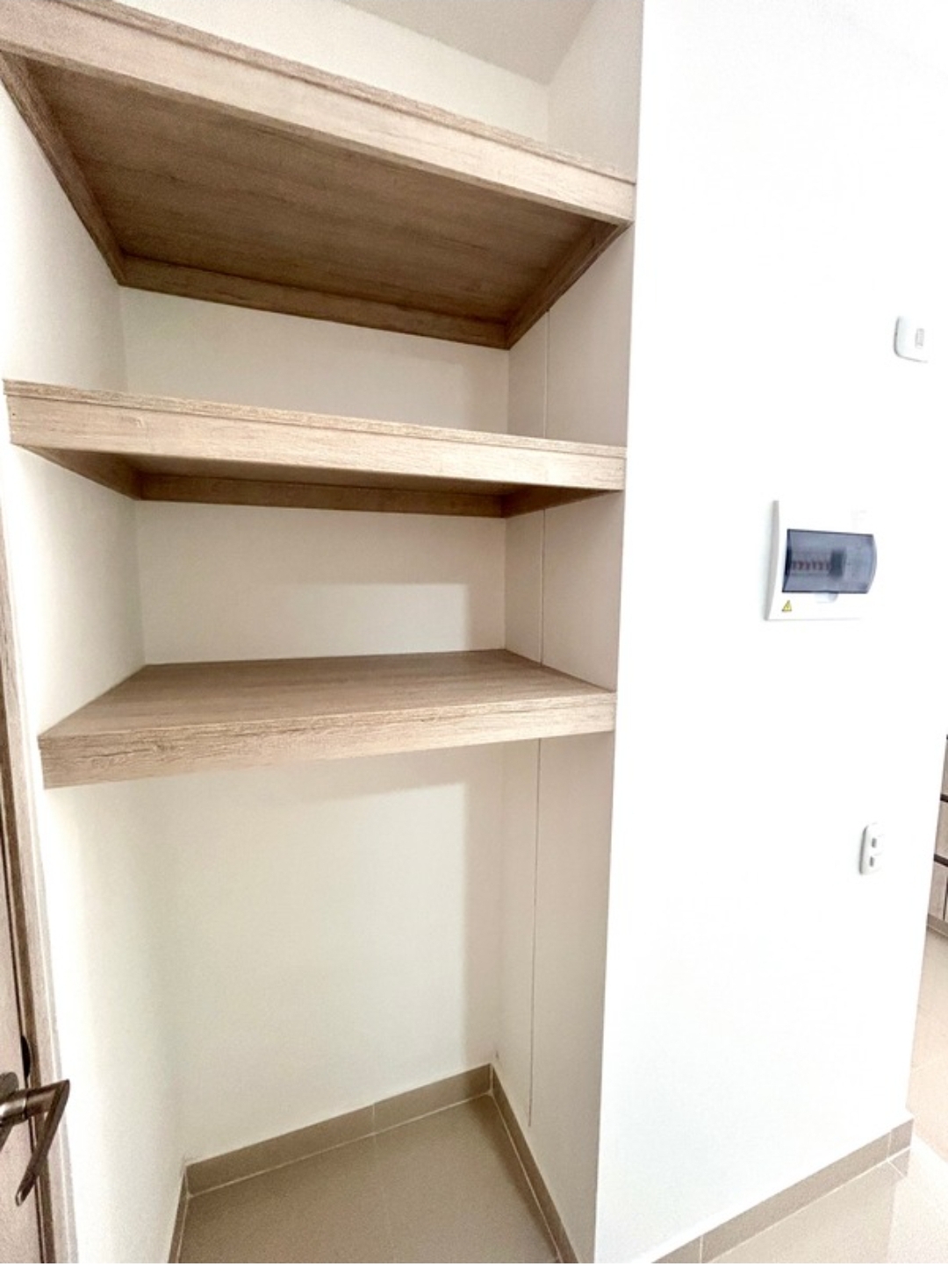Apartamento en venta en Conjunto Residencial Lomas De San Fernando, Cali · foto 4 de 20
