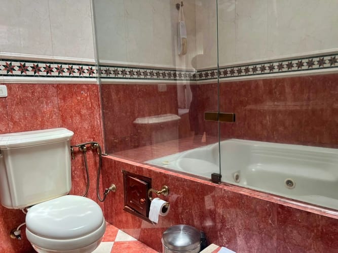 Casa de 5 alcobas en venta en Escobero, Envigado, 264 m² · foto 12 de 15
