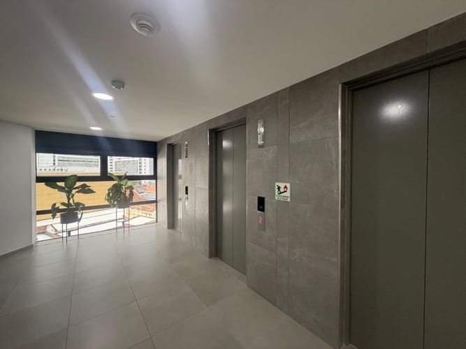 Oficina en arriendo en San Diego, Medellín, 265 m² · foto 14 de 23