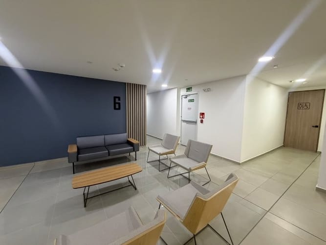 Oficina en arriendo en San Diego, Medellín, 265 m² · foto 16 de 23