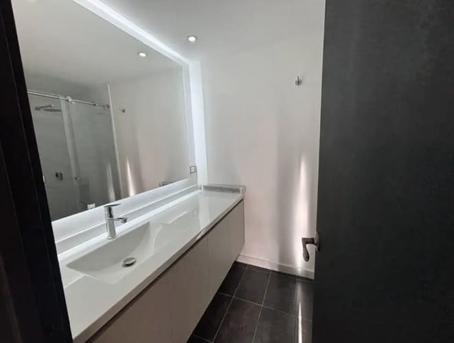 Apartamento en venta en Santa Barbara Central, Bogotá · foto 6 de 8