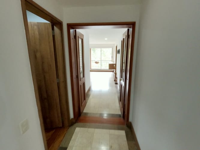 Apartamento de 4 alcobas en venta en El Poblado, Medellín, 220 m² · foto 8 de 24