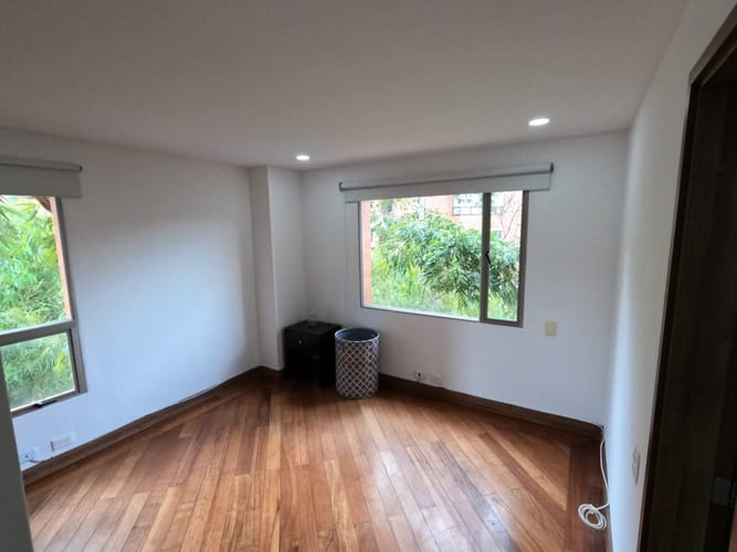 Apartamento de 4 alcobas en venta en El Poblado, Medellín, 220 m² · foto 17 de 24
