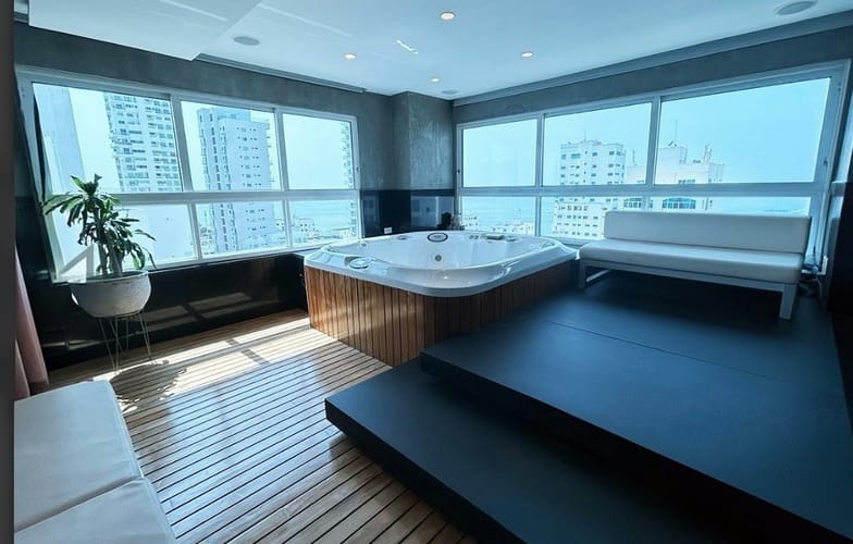 Apartamento de 5 alcobas en venta en Castillogrande, Cartagena, 620 m² · foto 2 de 15